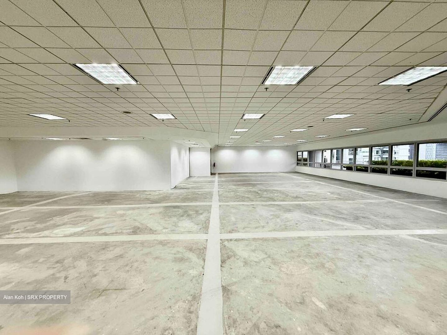 Concourse Skyline (D7), Office #576593471